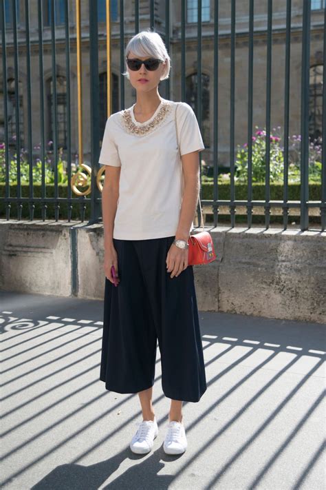 How to Wear Culottes, Palazzo Pants, Gauchos.